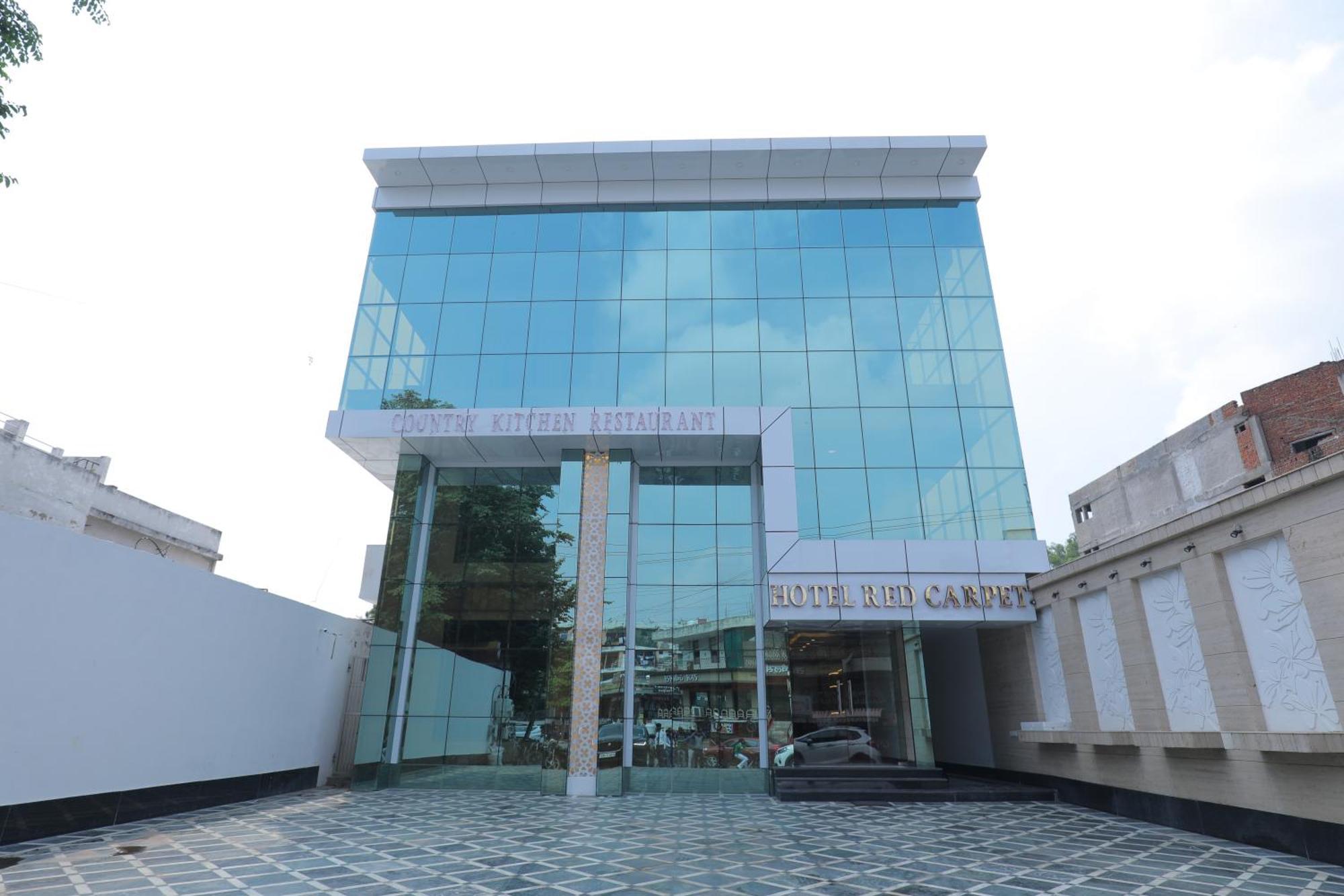 Hotel Red Carpet Tājganj المظهر الخارجي الصورة