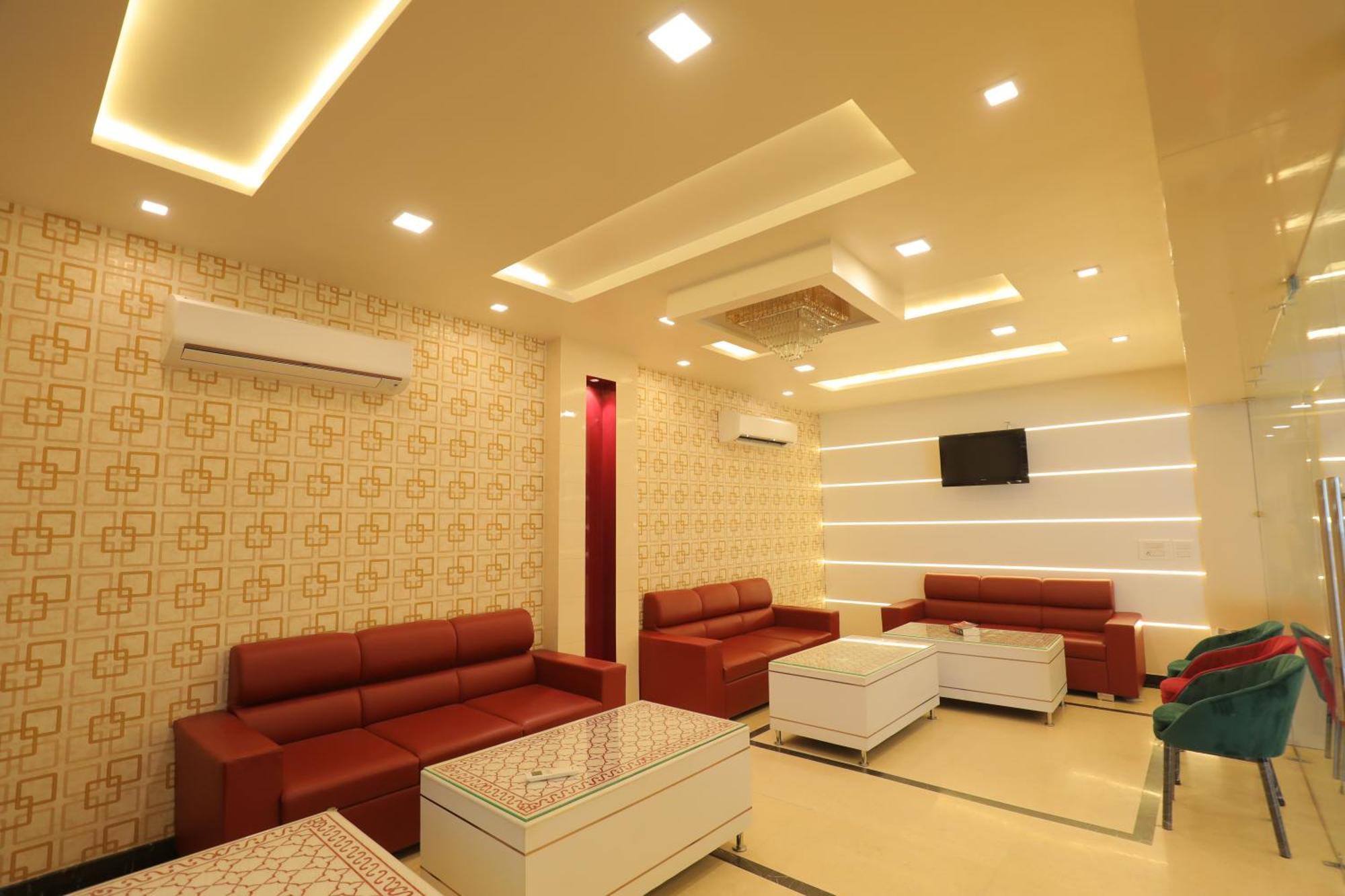 Hotel Red Carpet Tājganj المظهر الخارجي الصورة